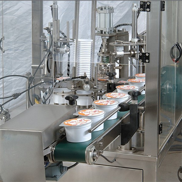 स्वयंचलित आईस्क्रीम कप भरणे मशीन