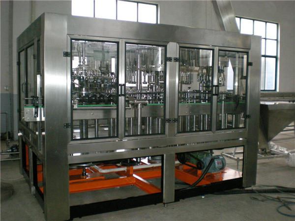 स्वयंचलित काचेच्या बाटली पाणी भरण्याचे मशीन