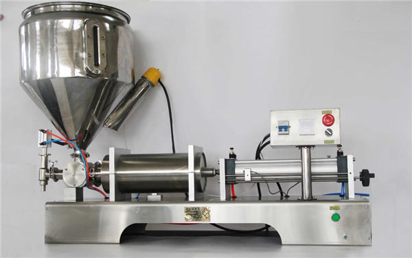  सीई जीएमपीसह उच्च-अचूकता अर्ध-स्वयंचलित मिश्रित फळ जाम फिलिंग मशीन